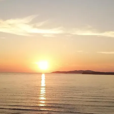 Ξενοδοχείο με διαμερίσματα Olga 3*